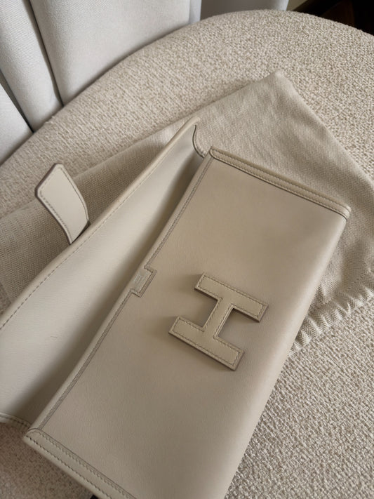 Hermès Jige Elan 29 Nata Swift leather front angle