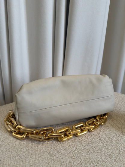Bottega Veneta The Chain Pouch off-white leather back and base view
