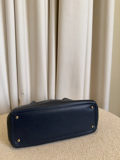 Chanel Medium Cerf Executive Shopper navy caviar base view