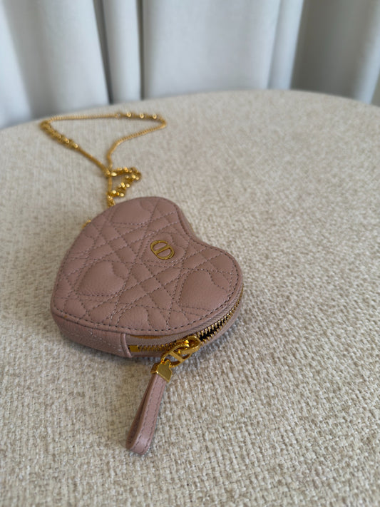 Dioramour Dior Caro pale pink heart pouch front close-up