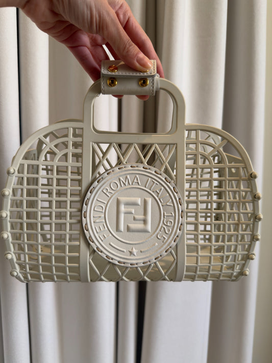 Fendi Mini Basket bag white and light beige front close-up