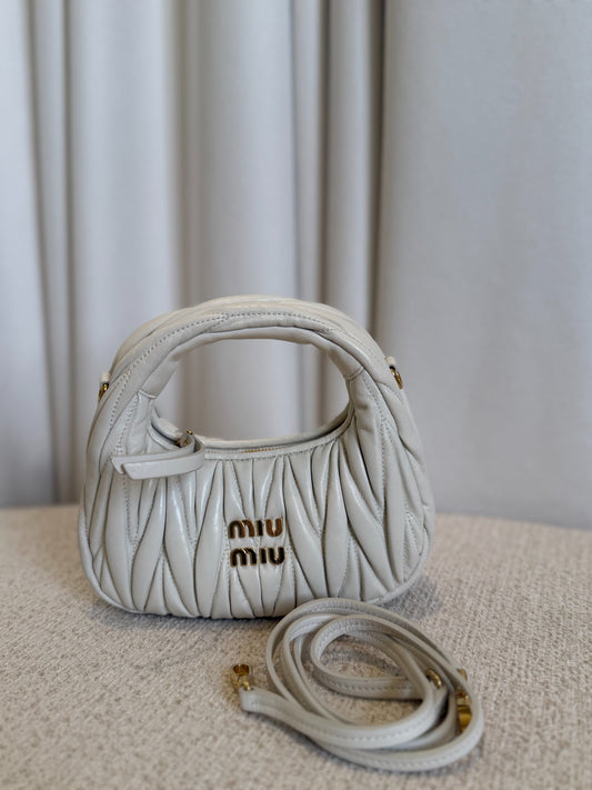 Miu Miu Wander white mini bag front view with detachable strap